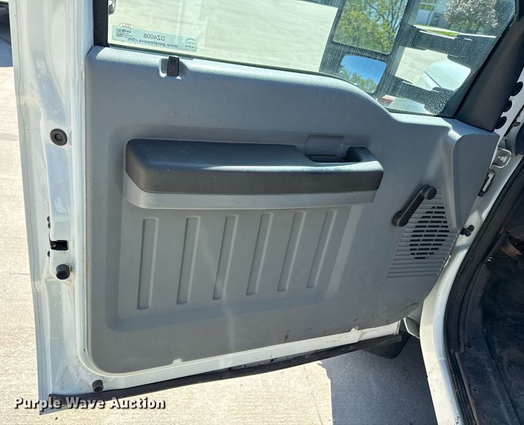 image for item DZ4008 2012 Ford F450 Super Duty dump flatbed truck