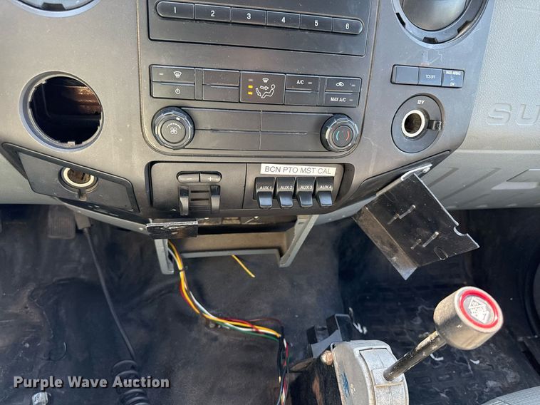 image for item DZ4008 2012 Ford F450 Super Duty dump flatbed truck