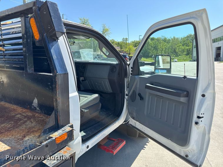 image for item DZ4008 2012 Ford F450 Super Duty dump flatbed truck