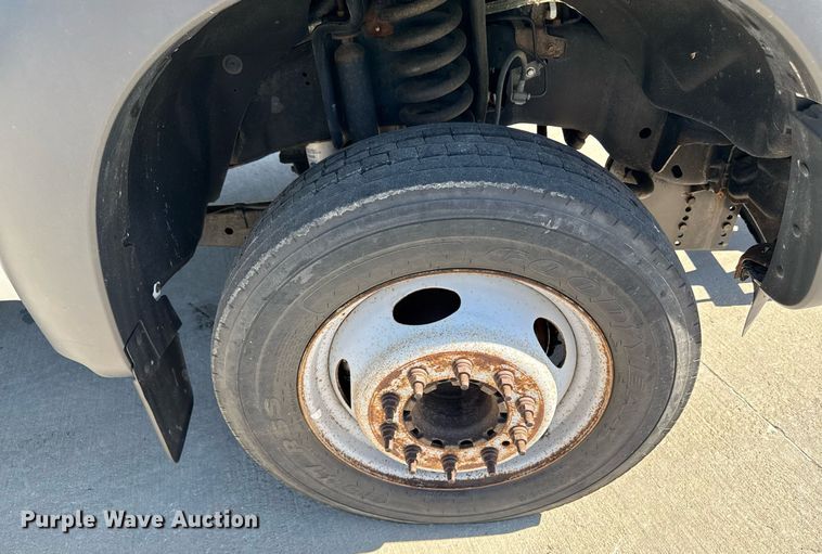 image for item DZ4008 2012 Ford F450 Super Duty dump flatbed truck