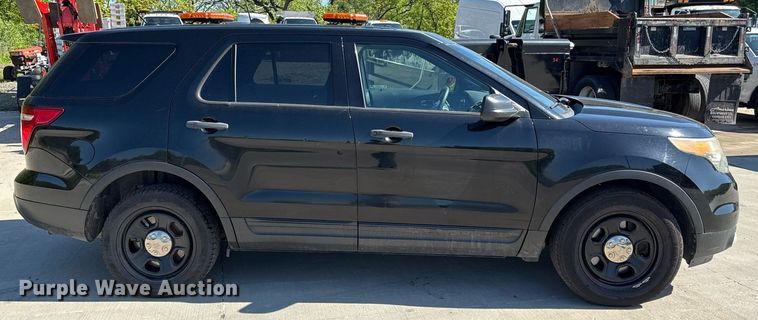 image for item DZ4010 2015 Ford Explorer Police SUV