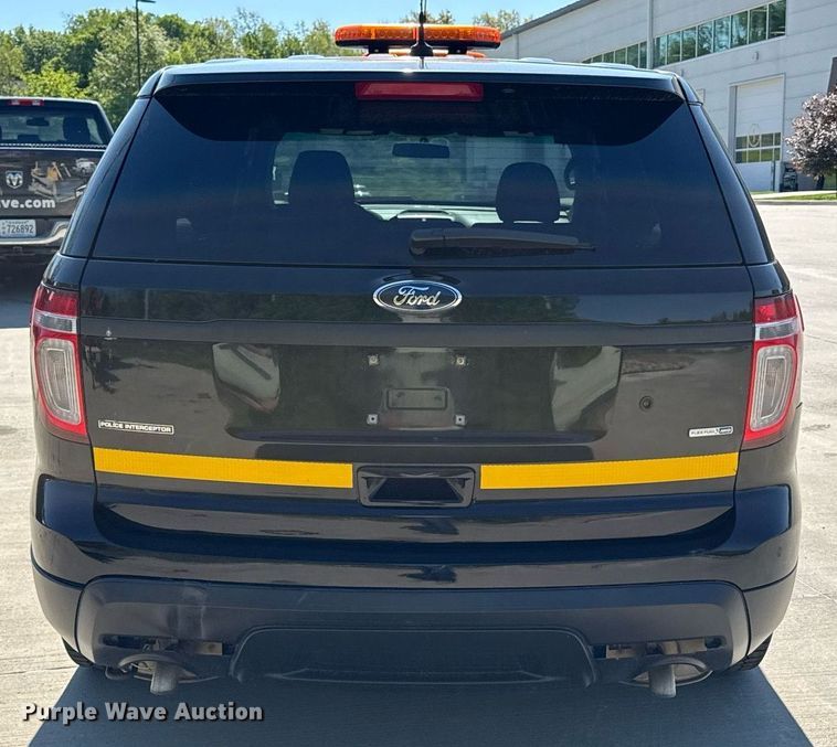 image for item DZ4010 2015 Ford Explorer Police SUV