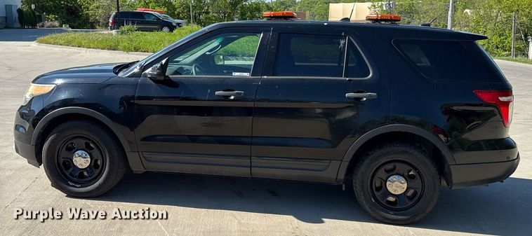 image for item DZ4010 2015 Ford Explorer Police SUV
