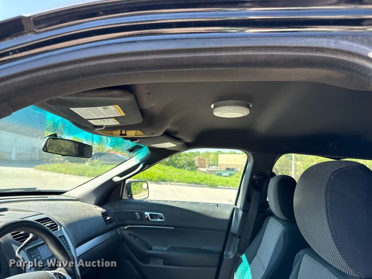 image for item DZ4010 2015 Ford Explorer Police SUV