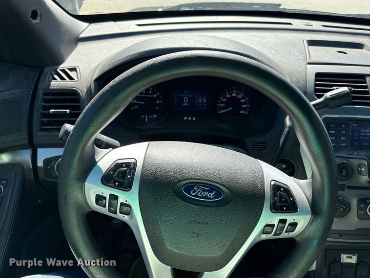 image for item DZ4010 2015 Ford Explorer Police SUV