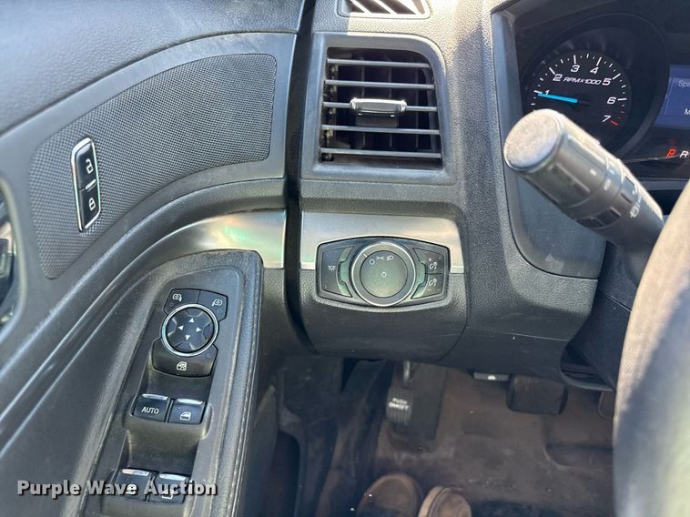 image for item DZ4010 2015 Ford Explorer Police SUV