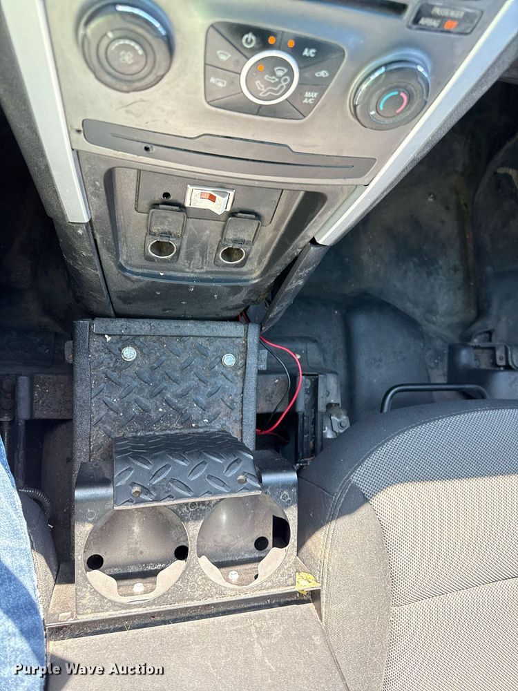 image for item DZ4010 2015 Ford Explorer Police SUV