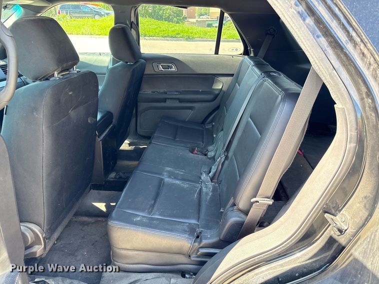 image for item DZ4010 2015 Ford Explorer Police SUV