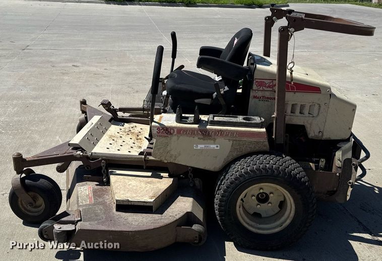 image for item DZ4011 Grasshopper 325D ZTR lawn mower