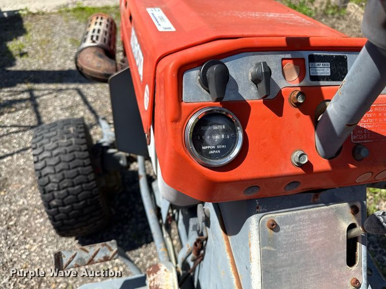 image for item DZ4012 Kubota B7100HST tractor