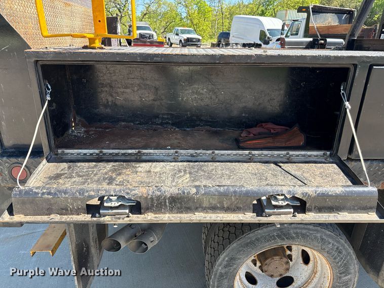 image for item DZ4013 2012 Ford F450 Super Duty Crew Cab dump flatbed truck