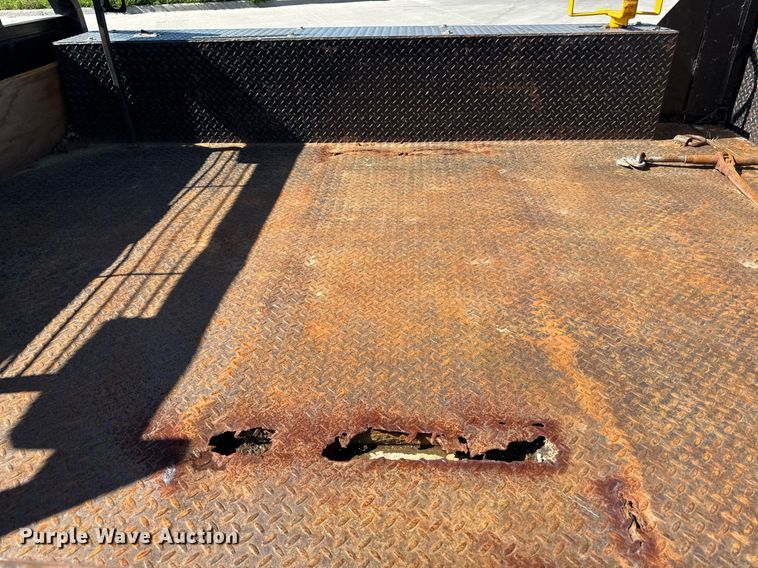 image for item DZ4013 2012 Ford F450 Super Duty Crew Cab dump flatbed truck