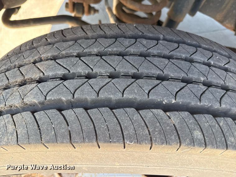 image for item DZ4013 2012 Ford F450 Super Duty Crew Cab dump flatbed truck