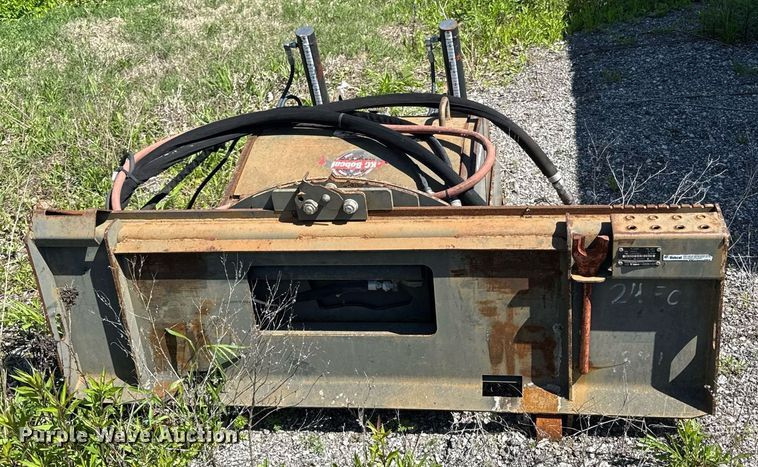 image for item DZ4014 2017 Bobcat 24 PLA skid steer cold planer