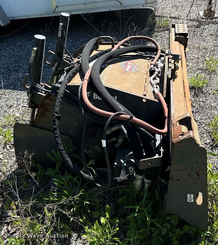 image for item DZ4014 2017 Bobcat 24 PLA skid steer cold planer