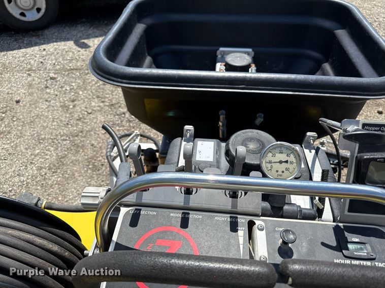 image for item DZ4015 LT Rich Z-Sprayer turf sprayer