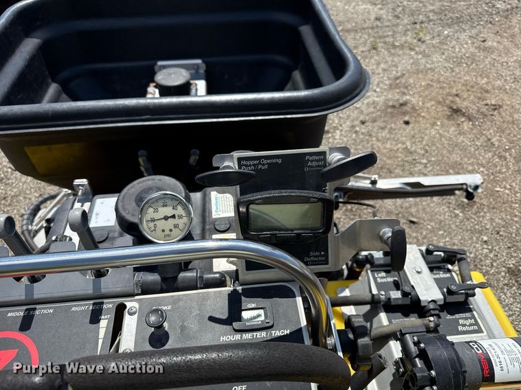 image for item DZ4015 LT Rich Z-Sprayer turf sprayer