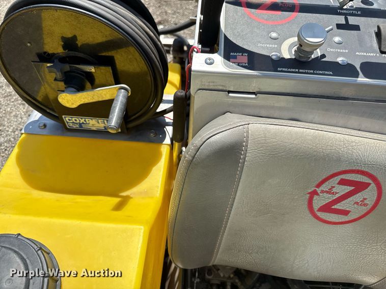 image for item DZ4015 LT Rich Z-Sprayer turf sprayer