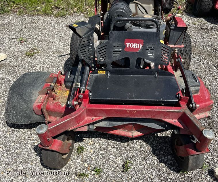 image for item DZ4019 Toro Grandstand ZTR lawn mower