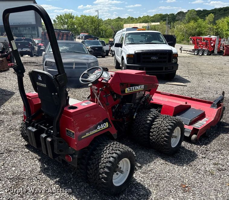 image for item DZ4020 2012 Steiner 440 lawn mower