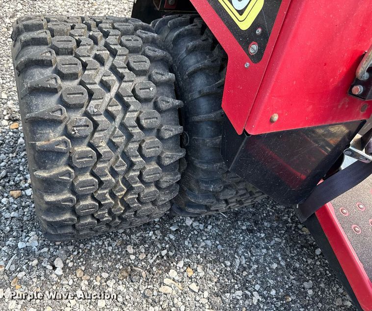 image for item DZ4020 2012 Steiner 440 lawn mower