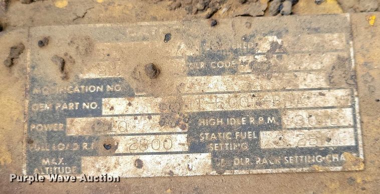 image for item EA2423 1981 Ford LNT8000 oil distributor truck