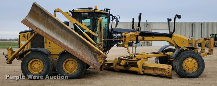 image for item EA2424 2011 Caterpillar 140M motor grader