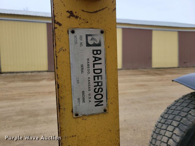 image for item EA2424 2011 Caterpillar 140M motor grader