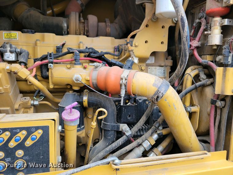 image for item EA2424 2011 Caterpillar 140M motor grader