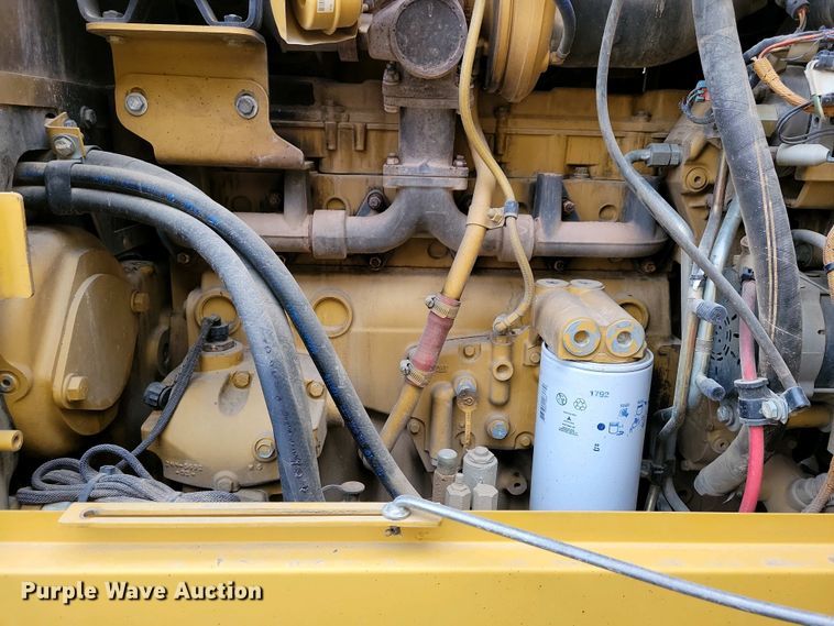 image for item EA2424 2011 Caterpillar 140M motor grader