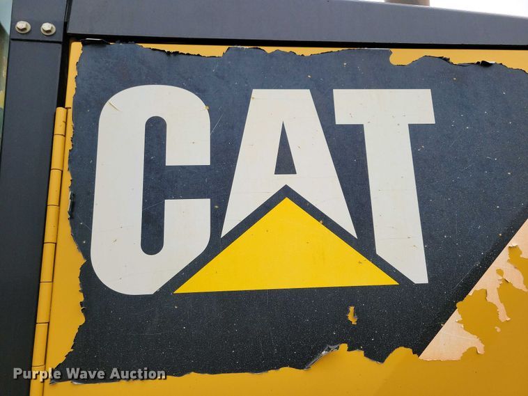 image for item EA2424 2011 Caterpillar 140M motor grader