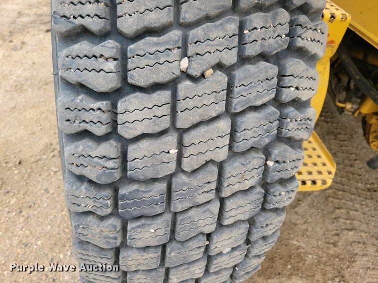 image for item EA2424 2011 Caterpillar 140M motor grader