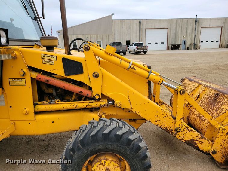 image for item EA2425 1990 JCB 1550 B backhoe