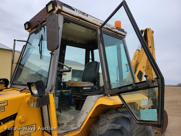 image for item EA2425 1990 JCB 1550 B backhoe