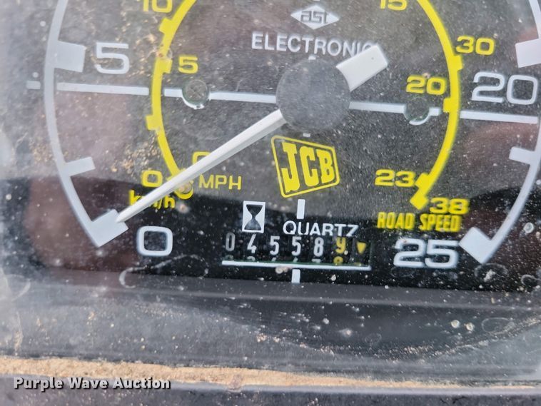 image for item EA2425 1990 JCB 1550 B backhoe