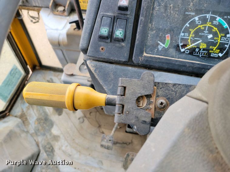 image for item EA2425 1990 JCB 1550 B backhoe