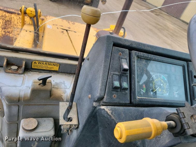 image for item EA2425 1990 JCB 1550 B backhoe