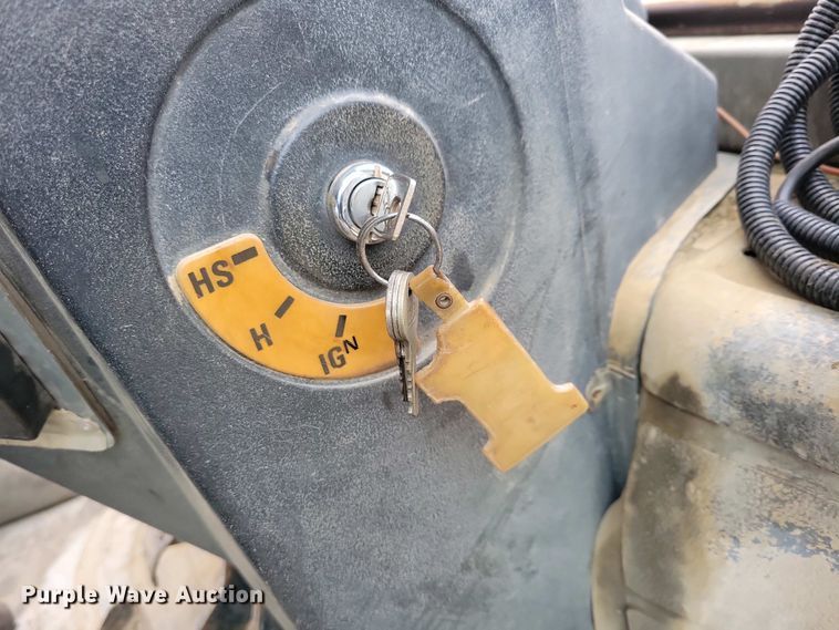 image for item EA2425 1990 JCB 1550 B backhoe