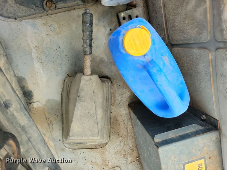 image for item EA2425 1990 JCB 1550 B backhoe