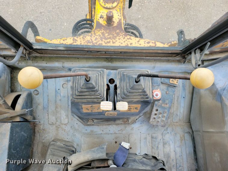 image for item EA2425 1990 JCB 1550 B backhoe