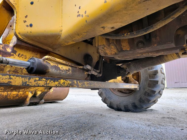 image for item EA2425 1990 JCB 1550 B backhoe