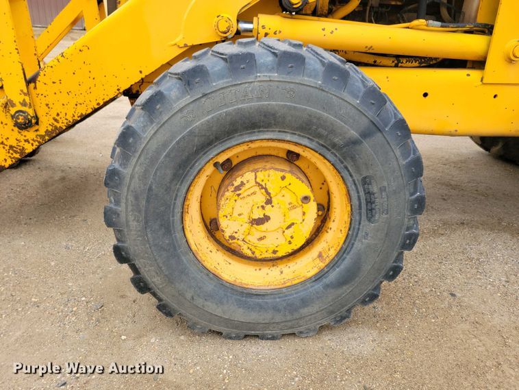 image for item EA2425 1990 JCB 1550 B backhoe