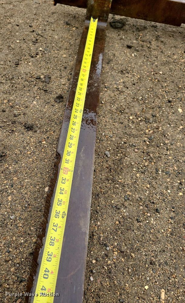 image for item EA2426 MDS 46