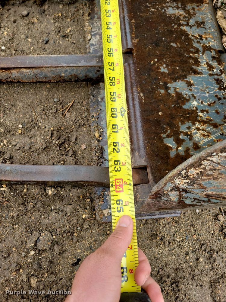 image for item EA2428 65