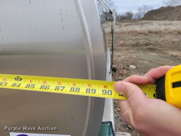 image for item EA2429 Truck tank bed