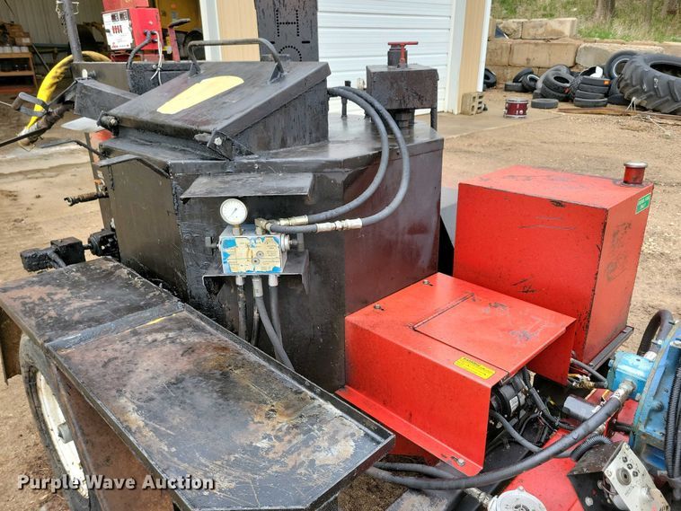 image for item EA2433 1996 Cimline 105D M/A melter applicator