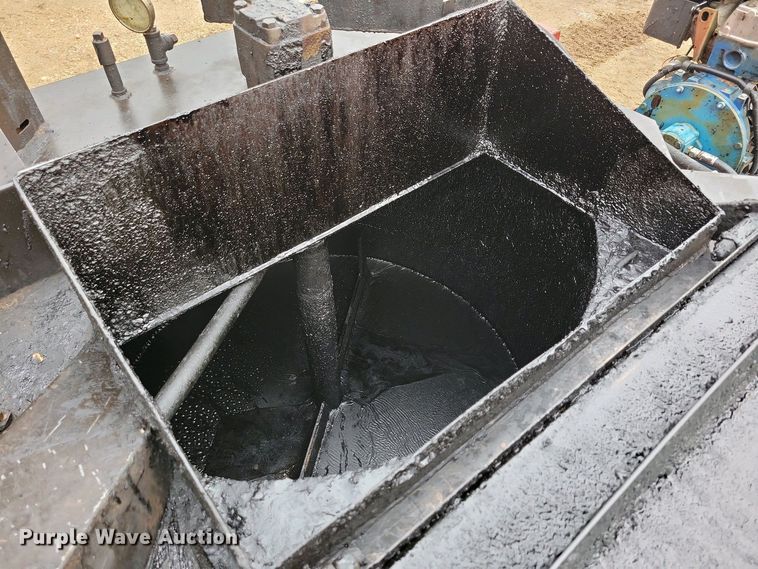 image for item EA2433 1996 Cimline 105D M/A melter applicator