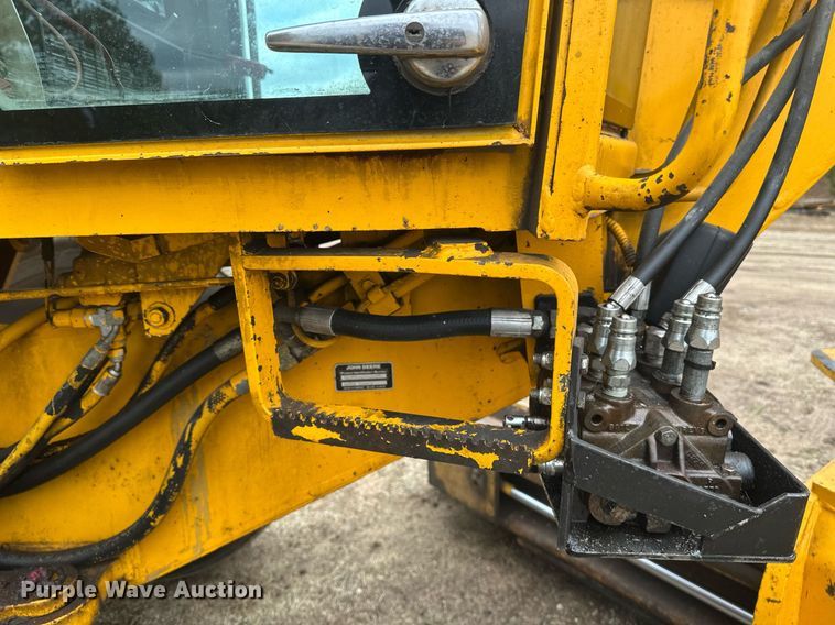 image for item EB2477 1986 John Deere 770BH motor grader