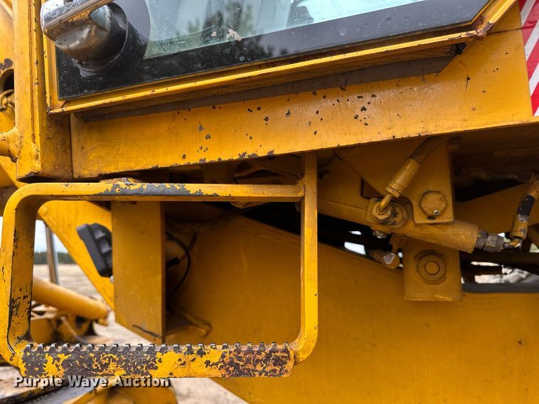 image for item EB2477 1986 John Deere 770BH motor grader