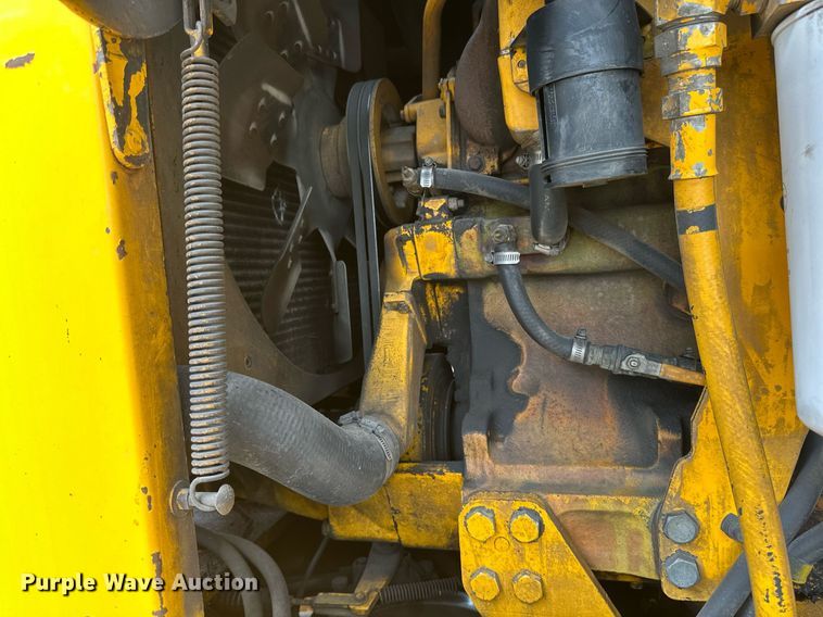 image for item EB2477 1986 John Deere 770BH motor grader